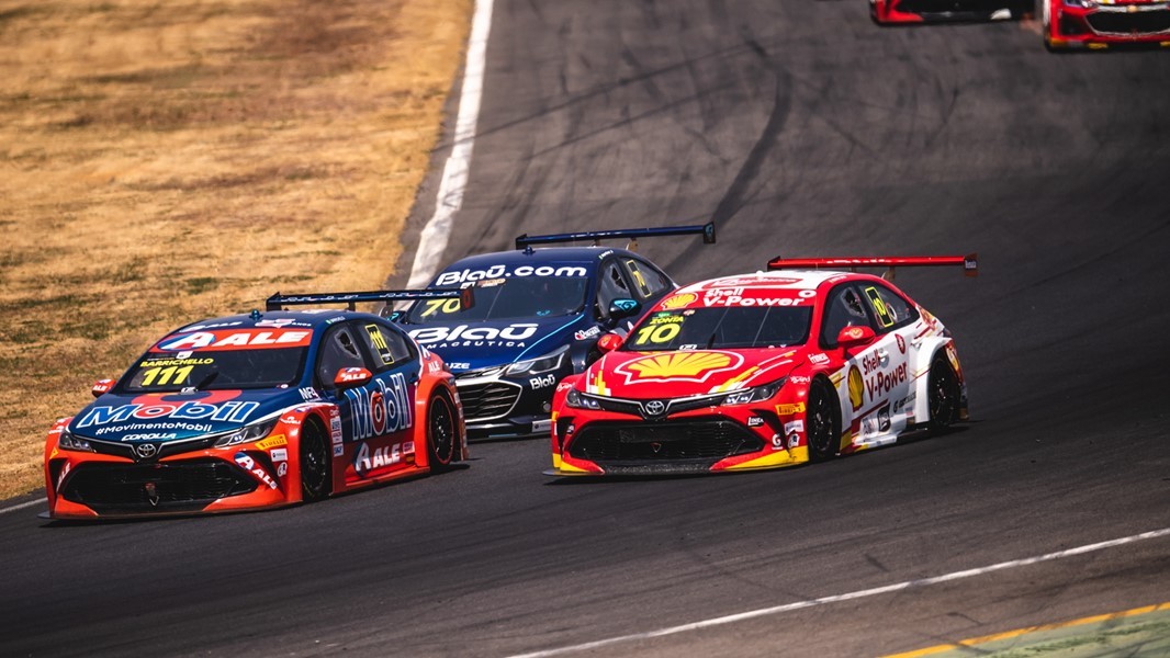 Toyota GAZOO Racing acelera nas pistas do Autódromo Velocitta (SP) neste fim de semana para mais uma decisão na Stock Car 2021 Toyota GAZOO Racing acelera nas pistas do Autódromo Velocitta (SP) neste fim de semana para mais uma decisão na Stock Car 2021
